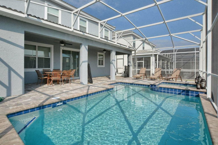 Sport & Beauty, 9032hs-the Retreat at Championsgate, Osceola
