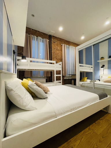Bedroom 3, Hotel and the City-Midtown, New York