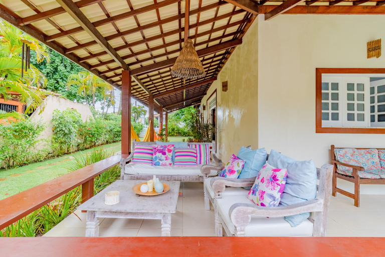Lanai, GB50 Ótima Casa 5 Quartos 300m da Praia, Camaçari