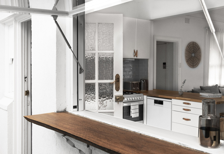 Others 4, Beach Cottage in Bondi, Sydney