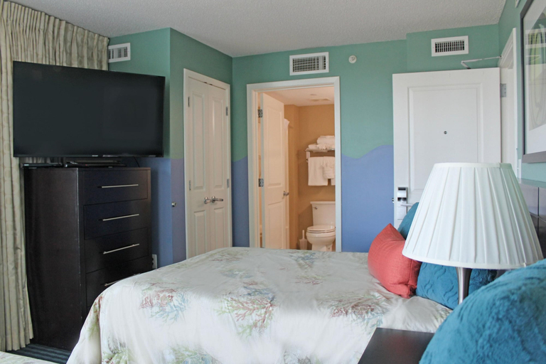 Bedroom 3, Oceans One by Palmetto Vacations, Horry