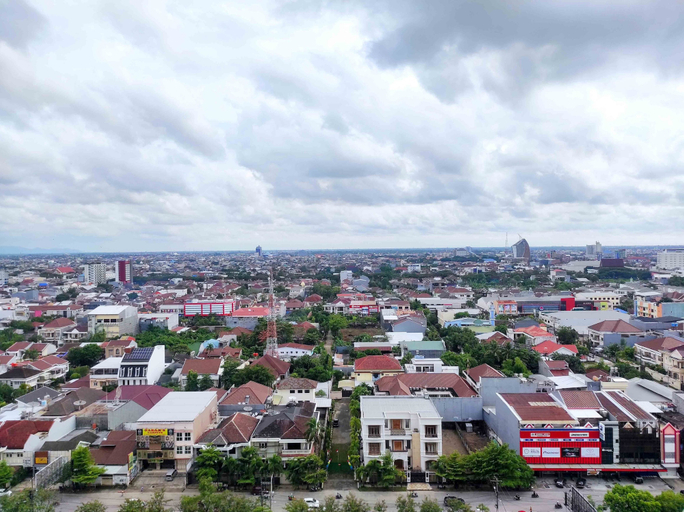 Others 4, Best Deal And Comfy 2Br Vida View Apartment, Makassar
