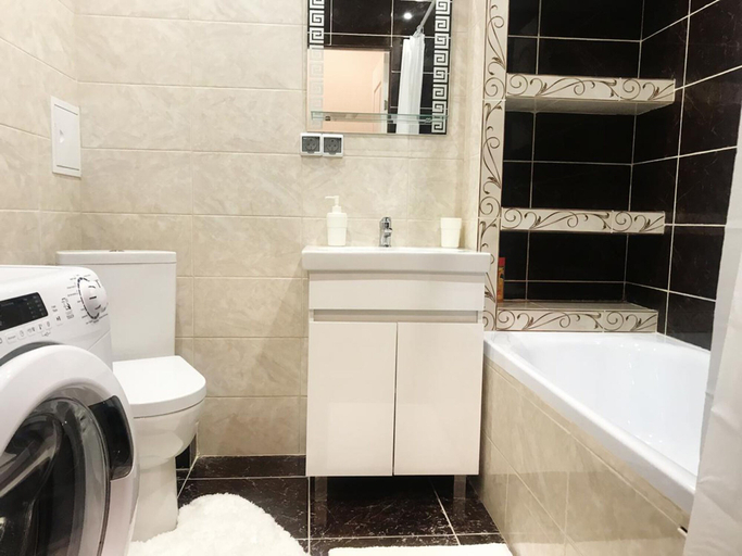 Bathroom 3, Apartment Hanaka Jubileinyi 67, Eastern