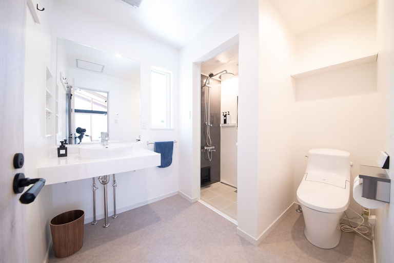 Bathroom 3, Cherrywoods Place, Hakuba