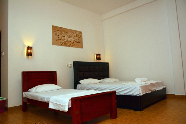 Bedroom 2, River Edge, Thissamaharama