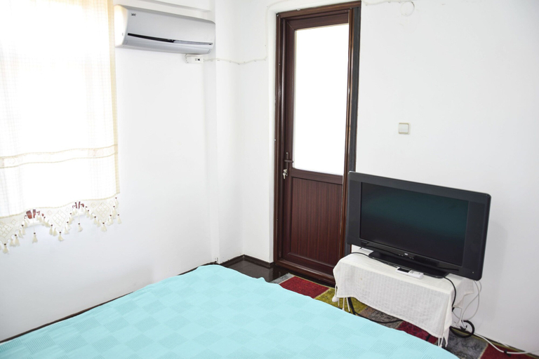 Room 3, Telmessos Tatil Köyü by Turkish Lettings, Fethiye