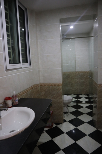 Bathroom 3, Cpn Apartment & Hotel, Ngô Quyền