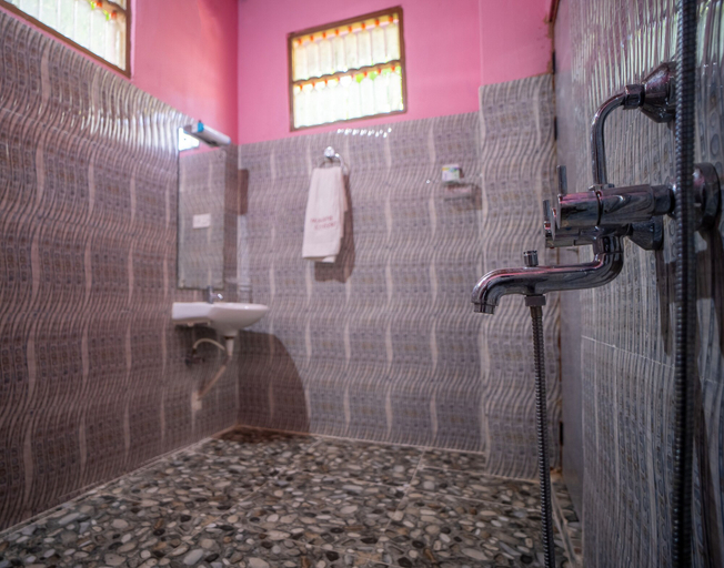 Bathroom 4, Palm Grove Eco Resort, South Andaman