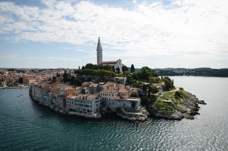 Exterior & Views 2, El Corsaro 2 One-bedroom Apartment With Sea View, Rovinj