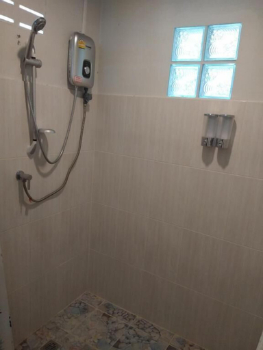 Bedroom 24