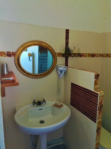 Bathroom 5, Embarben Maison d'hotes, Bouches-du-Rhône