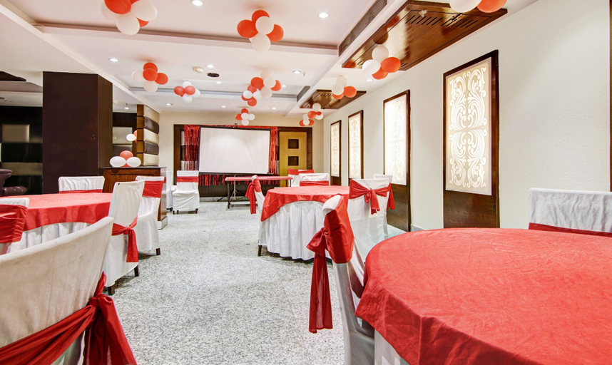 Food & Drinks 3, Treebo Trend Hotel Fortuner, Delhi