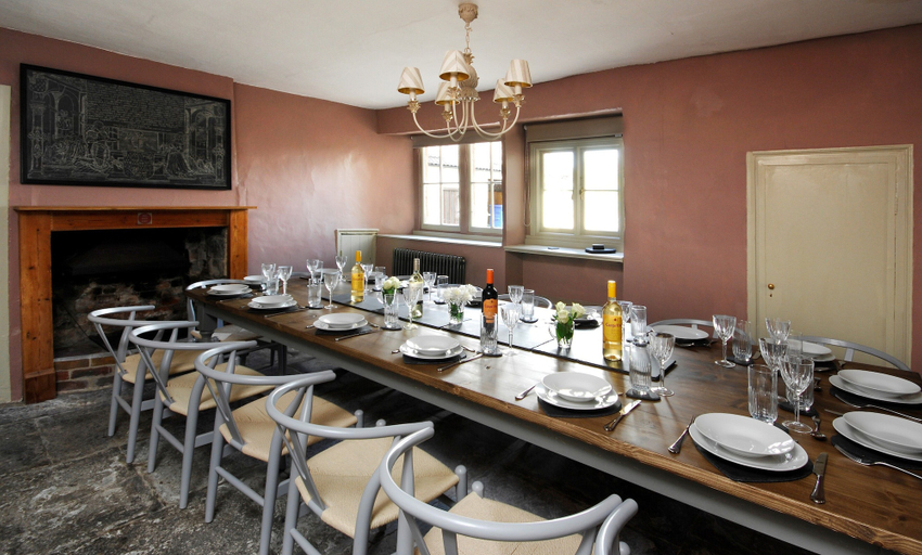 Food & Drinks 5, Beautiful 7 bedroom house hottub wifi, Somerset