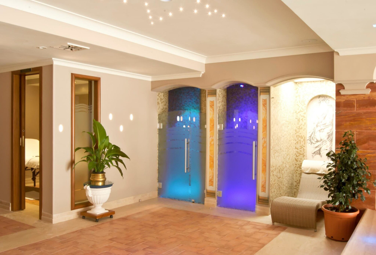 Others 5, Albergo Argentina SRL, Frosinone