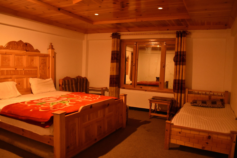 Bedroom 4, The Kylix, Hazara