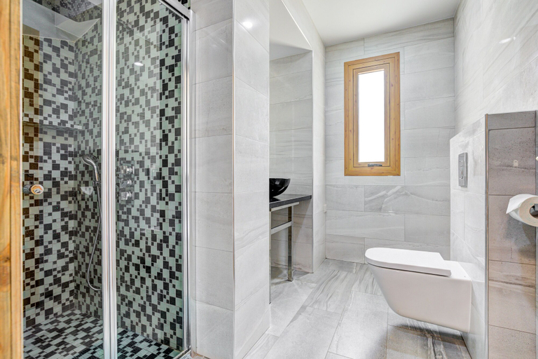 Bathroom 4, Villa 347 - Meo