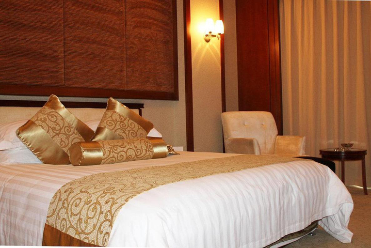Bedroom 5, New Century Hotel Ninghai, Ningbo