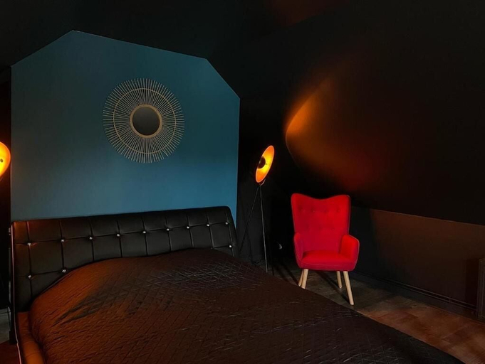 Bedroom 2, LoveRoom by Gîtes d'Armor, Côtes-d'Armor