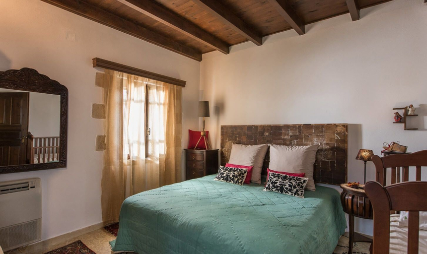 Bedroom 3, Villa Tzivaeri, Crete