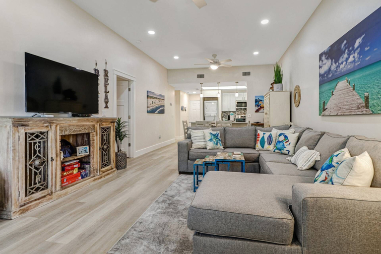 Others 5, 3621 Wild Pines Dr #211, Lee