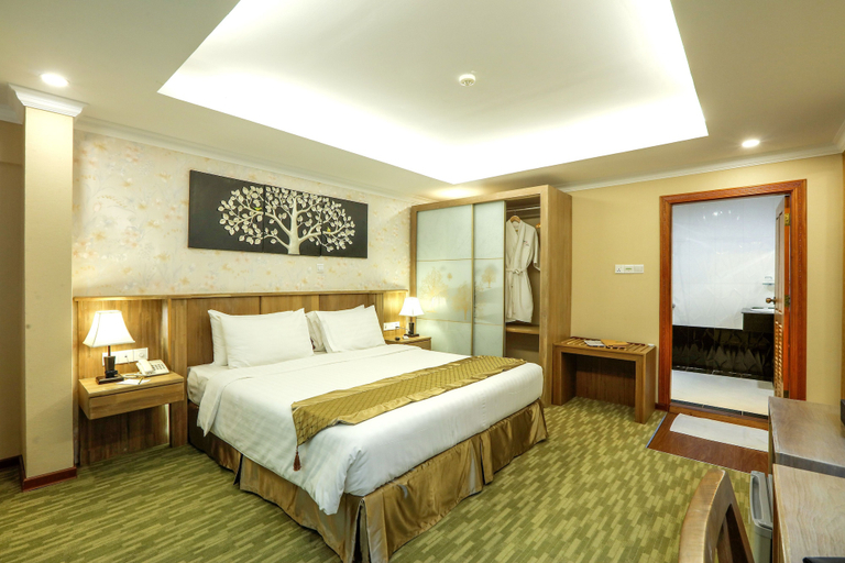 Bedroom 3, Royal Taunggyi Hotel, Taunggye