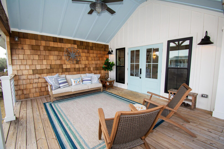 Sport & Beauty, 810 Marlin Dr, Beaufort