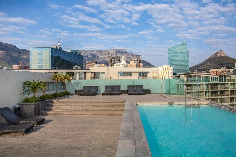 Sport & Beauty 4, Harbour Bridge - Waterfront Precinct, City of Cape Town