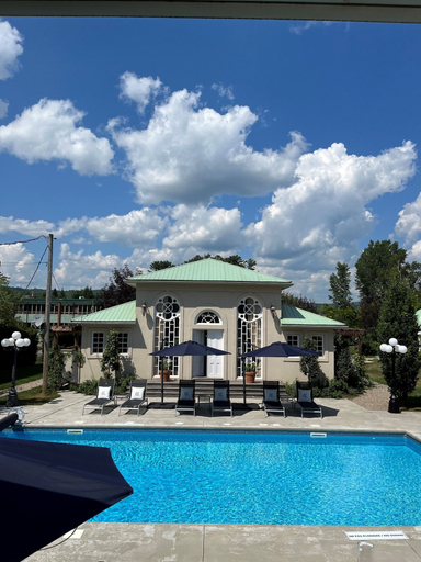 Sport & Beauty 2, Manoir Chamberland (Adults Only, No Pets), Papineau
