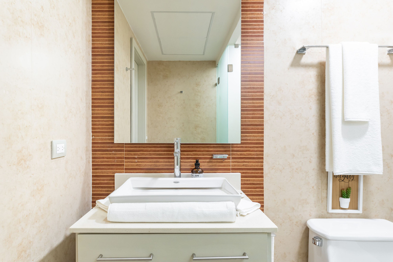 Bathroom 5, Mareazul Beach Condos Playa Del Carmen, Cozumel