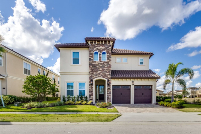 Exterior & Views 2, 7 Bdrmstheatergamermpoolmansion, Osceola