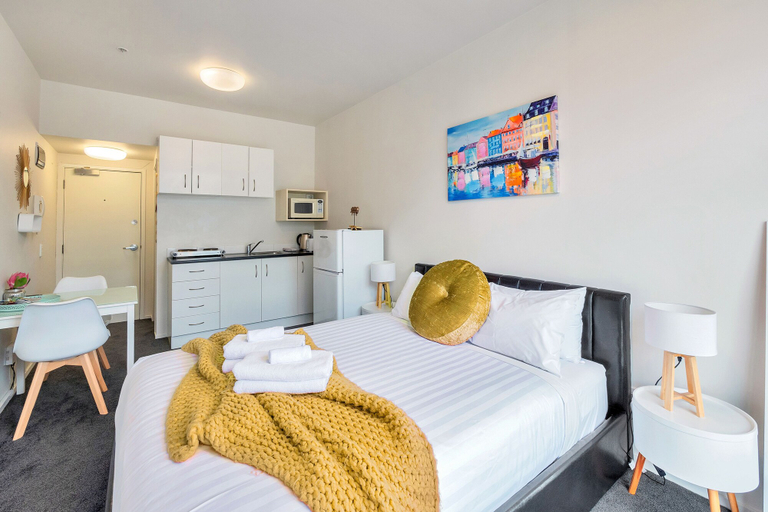 Bedroom 3, Awesome City Studio with WiFi Nr Spark Arena, Waitakere