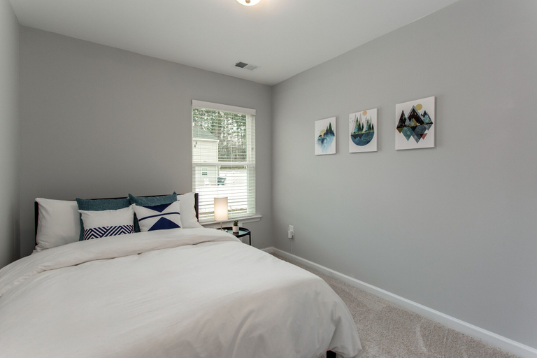 Bedroom 3, Beautiful New Construction Near Airport, Fulton