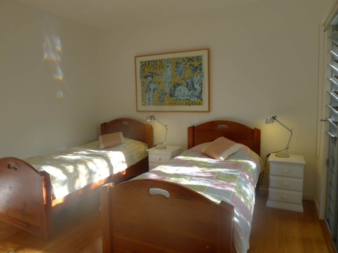 Bedroom 3, Ama Worimi, Great Lakes