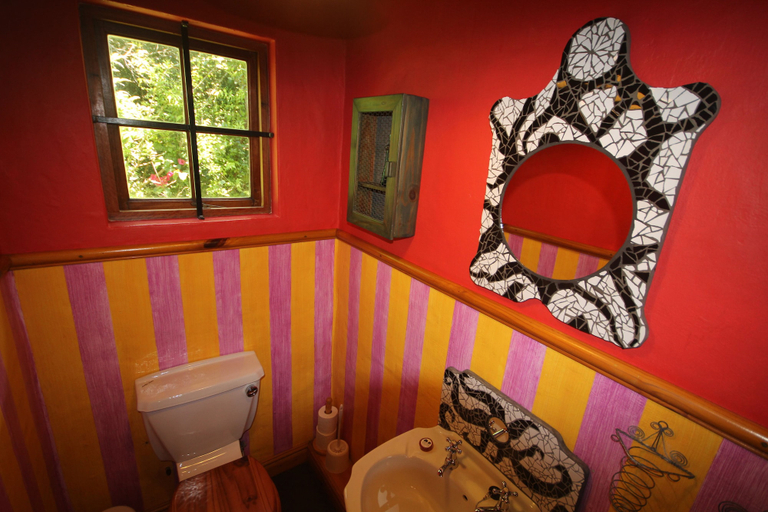 Bathroom 5, Moon Shine on Whiskey Creek, Eden