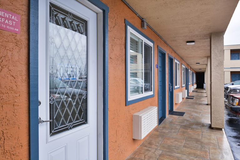 Others 4, Good Living Inn, San Mateo
