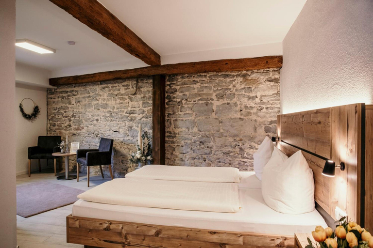 Bedroom 2, Hotel Landgasthof Krone, Heilbronn