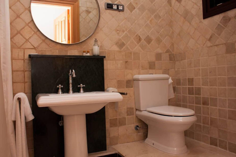 Bathroom 3, Villa Rocamar, Málaga