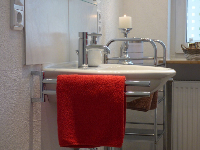Bathroom 4, Sonnenhaus Ferienwohnungen, Bernkastel-Wittlich