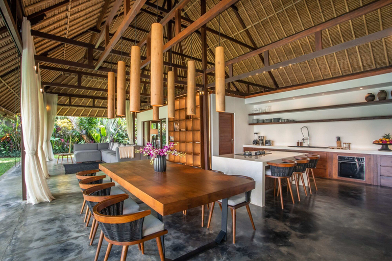 Food & Drinks 4, Luxury Jungle Villa, 3 BR, Ubud With Staff, Gianyar