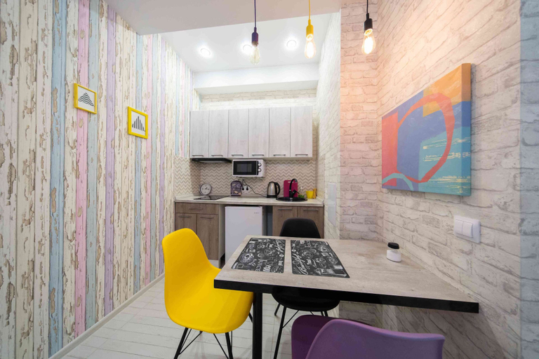 Others 5, More Apartments na Plotinnoy 2 - 2, Sochi gorsovet
