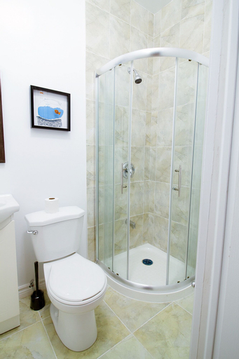 Bedroom 3, 2 Bedrooma Apartment near Kensington Market - Unit 1, Toronto