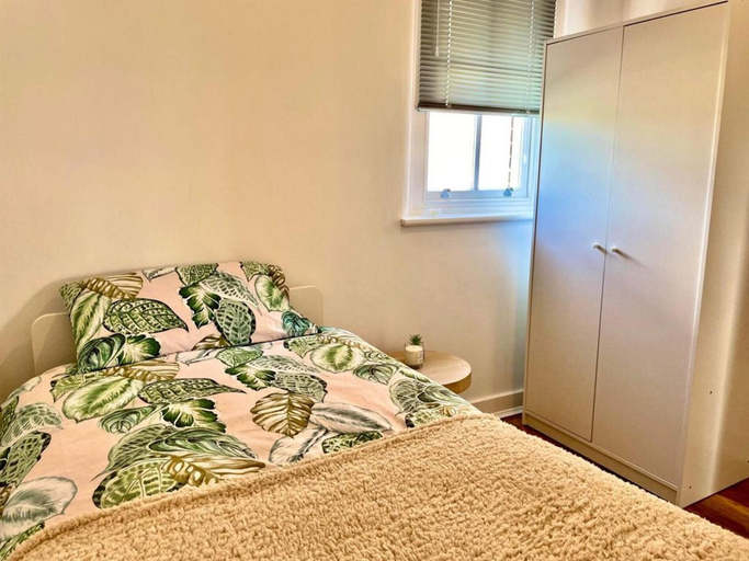 Bedroom 2, 2 Bed Self Contained Apartment Wrexham, Wrexham