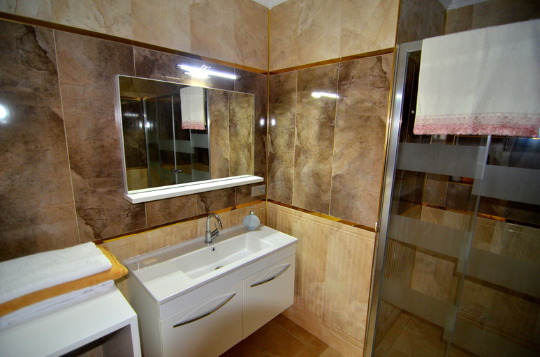 Bathroom 3, Elite Suite, Yomra