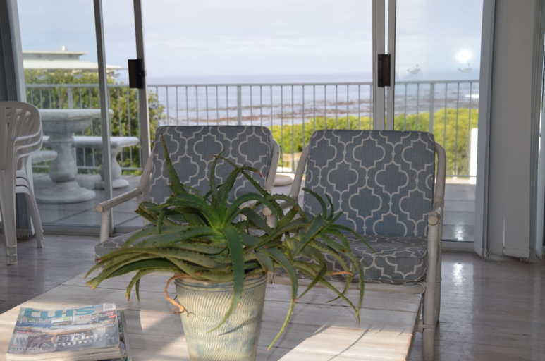 Others 5, Hermanus Beach Cottage 1, Overberg