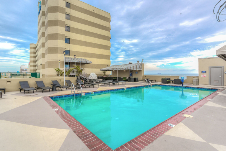 Sport & Beauty 2, Beach Quarters Resort, Virginia Beach