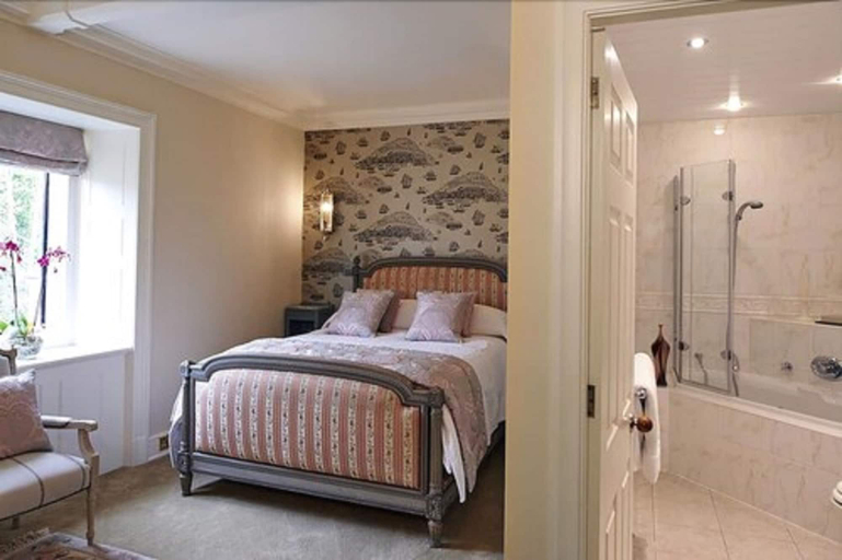Bedroom 2, Pale Hall Hotel, Gwynedd