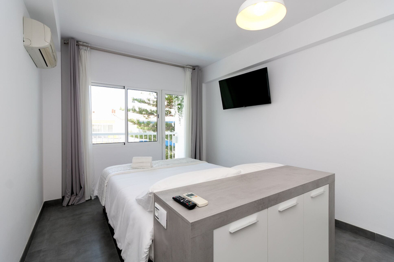 Bedroom 2, Luxury Apartment Torrecilla Beach, Málaga