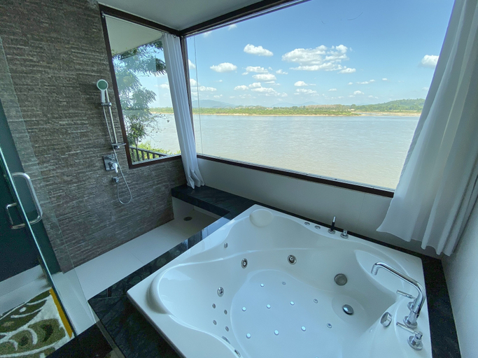 Bathroom 4, Siam Triangle Hotel, Chiang Saen
