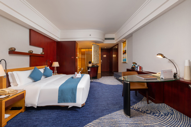 Bedroom 3, Zhuhai Charming Holiday Hotel, Zhuhai