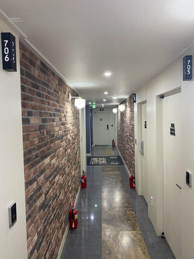 Others 5, Hotel Zeta, Haeundae